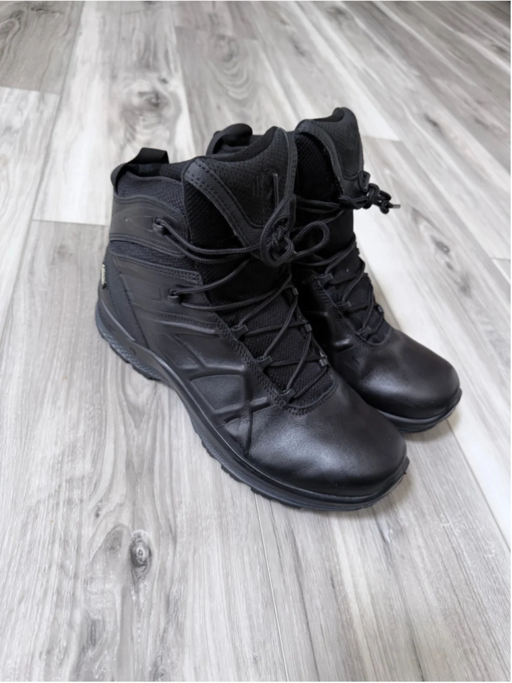 HAIX Black Eagle Tactical 2.0 GTX Mid Gore-Tex Boots Black Men’s 7 Women’s 8